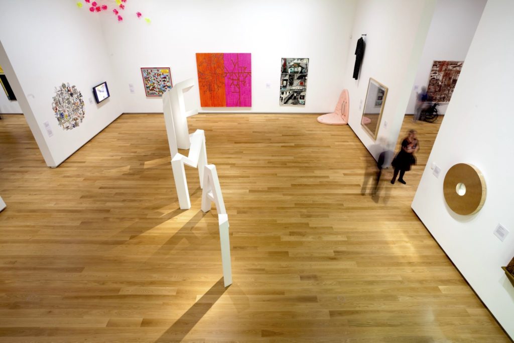 wooden-flooring-for-art-gallery